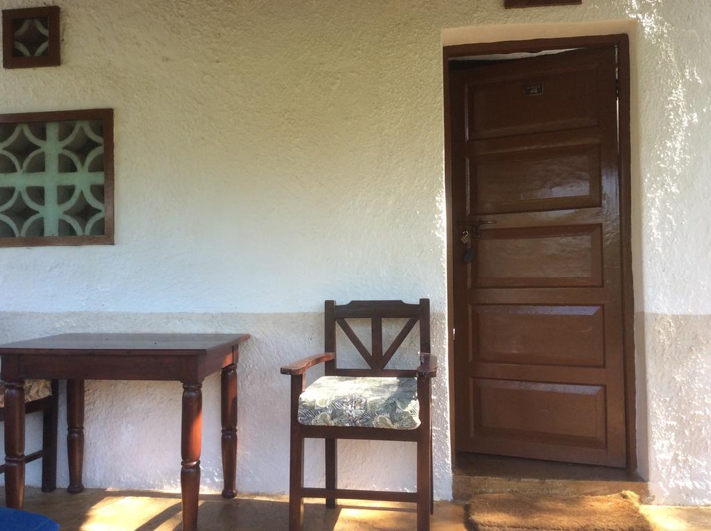 Diani Banda Cottages Playa de Diani Exterior foto